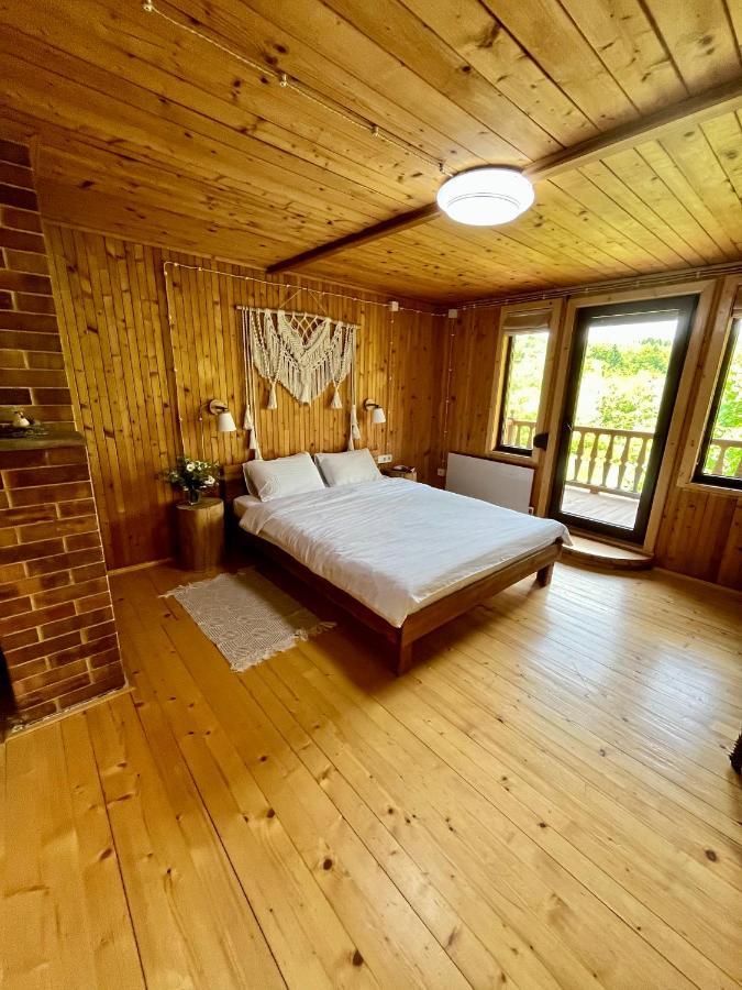 House Girska Rika Villa Korchin Buitenkant foto